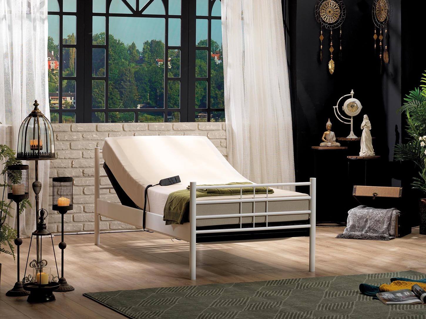 Manyas Metal Bed Platform With Adjustable Mechanism